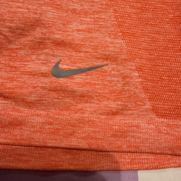 Nike Dri-FIT Tank Bundle (Set of 2) - Picture 10 of 15